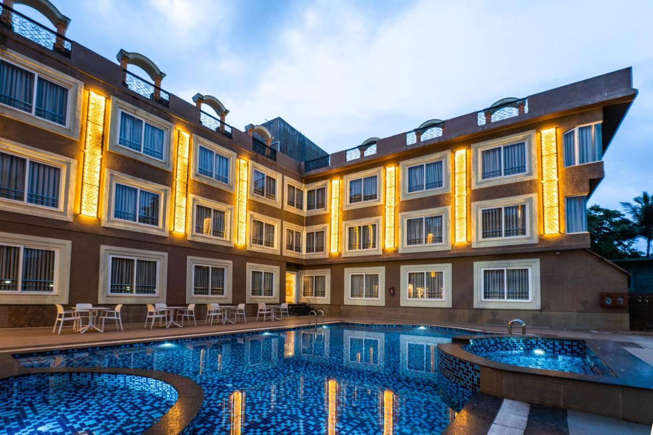 Hotel Zone Connect By The Park Parra Goa Anjuna Exterior foto