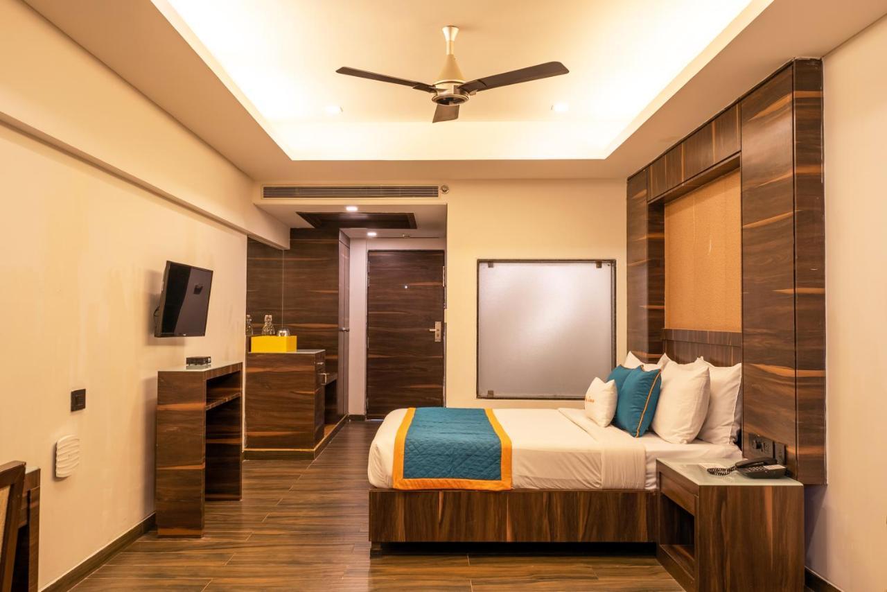 Hotel Zone Connect By The Park Parra Goa Anjuna Exterior foto
